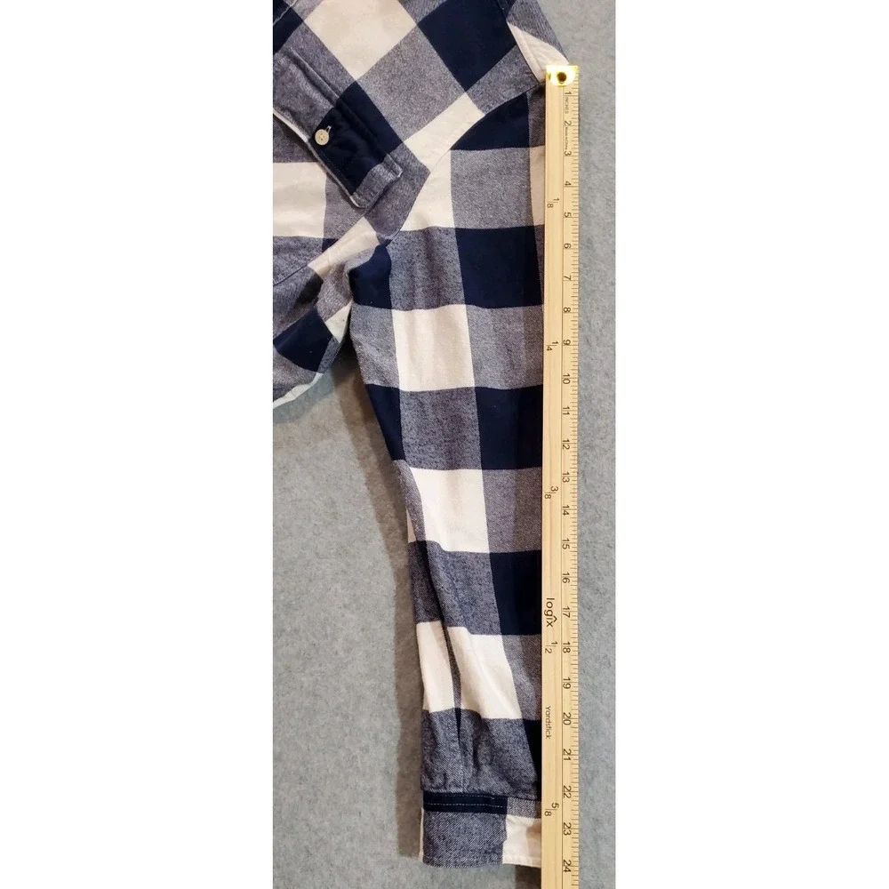 J. Crew provide measurements